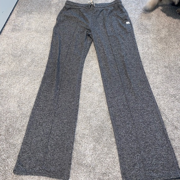 Vuori Halo Wide Leg Flare Pants - Picture 2 of 5